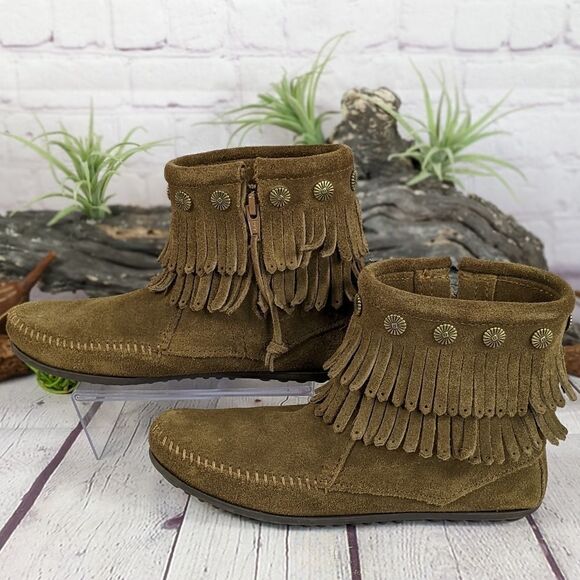 Minnetonka Double Fringe Side Zip Moccasin Boot - Picture 4 of 10